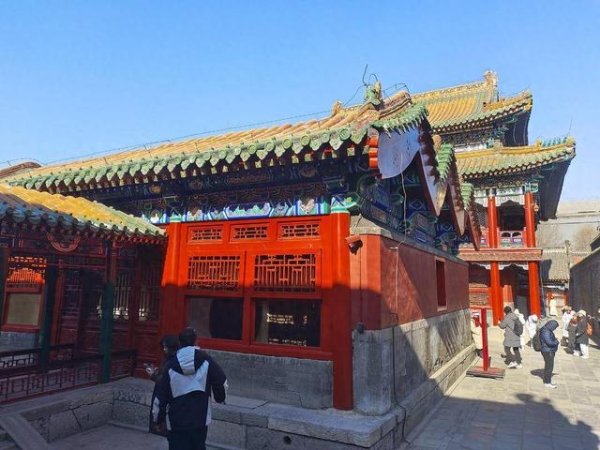 开云体育最善良的手！沈阳故宫台上五宫张灯结彩-Kaiyun·体育「全站」登陆入口官方网站登录入口